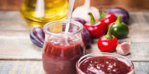 Kako skuhati tkemali od crvenih višanja